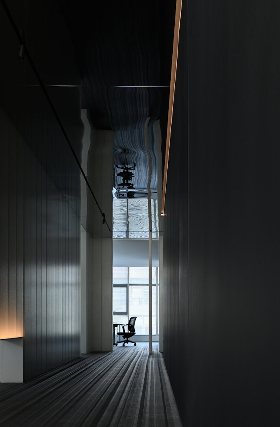iF Design - Bajun Moon-office: Dance of the Light