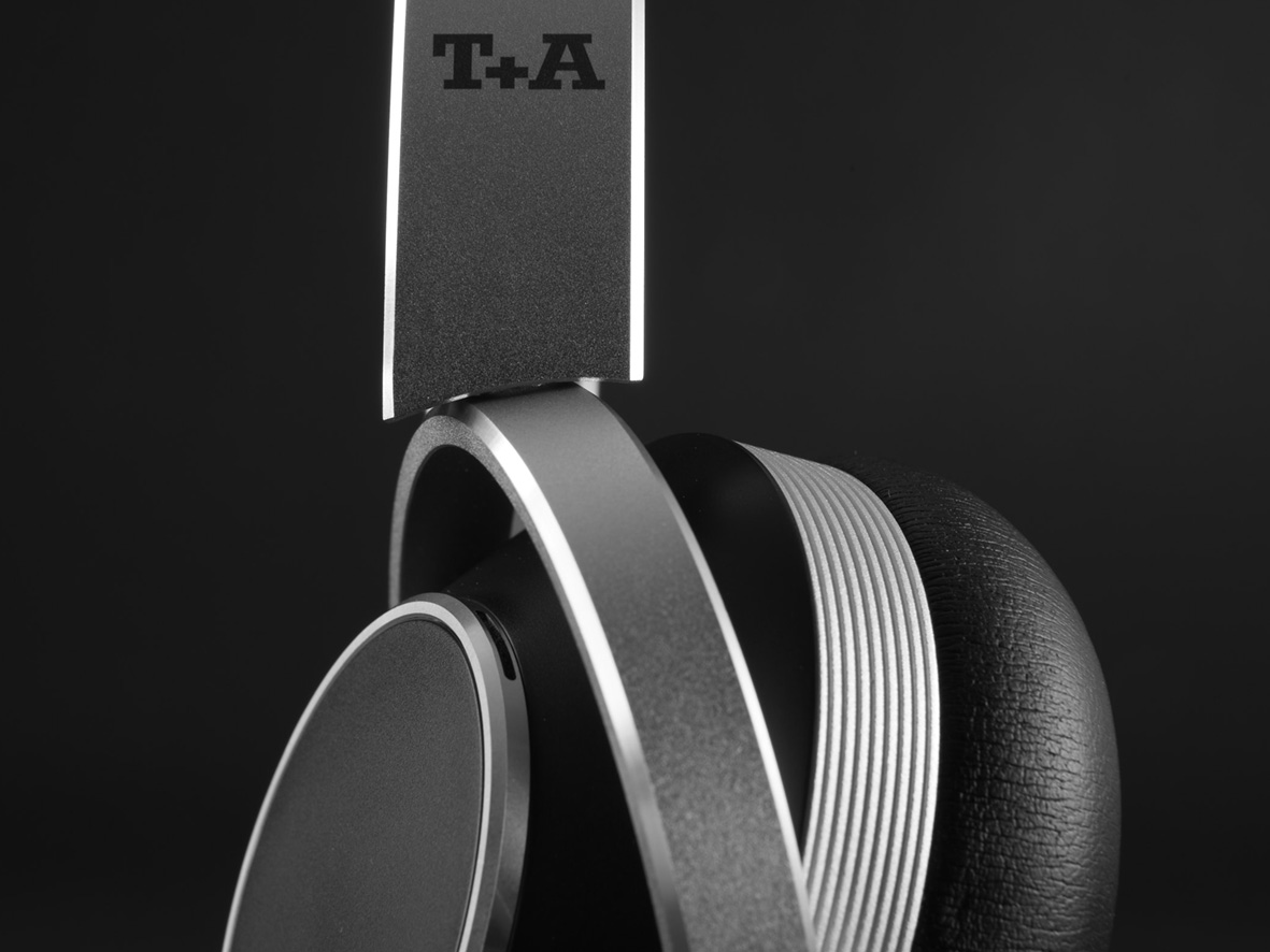 Solitaire T - Highest Precision Headphones