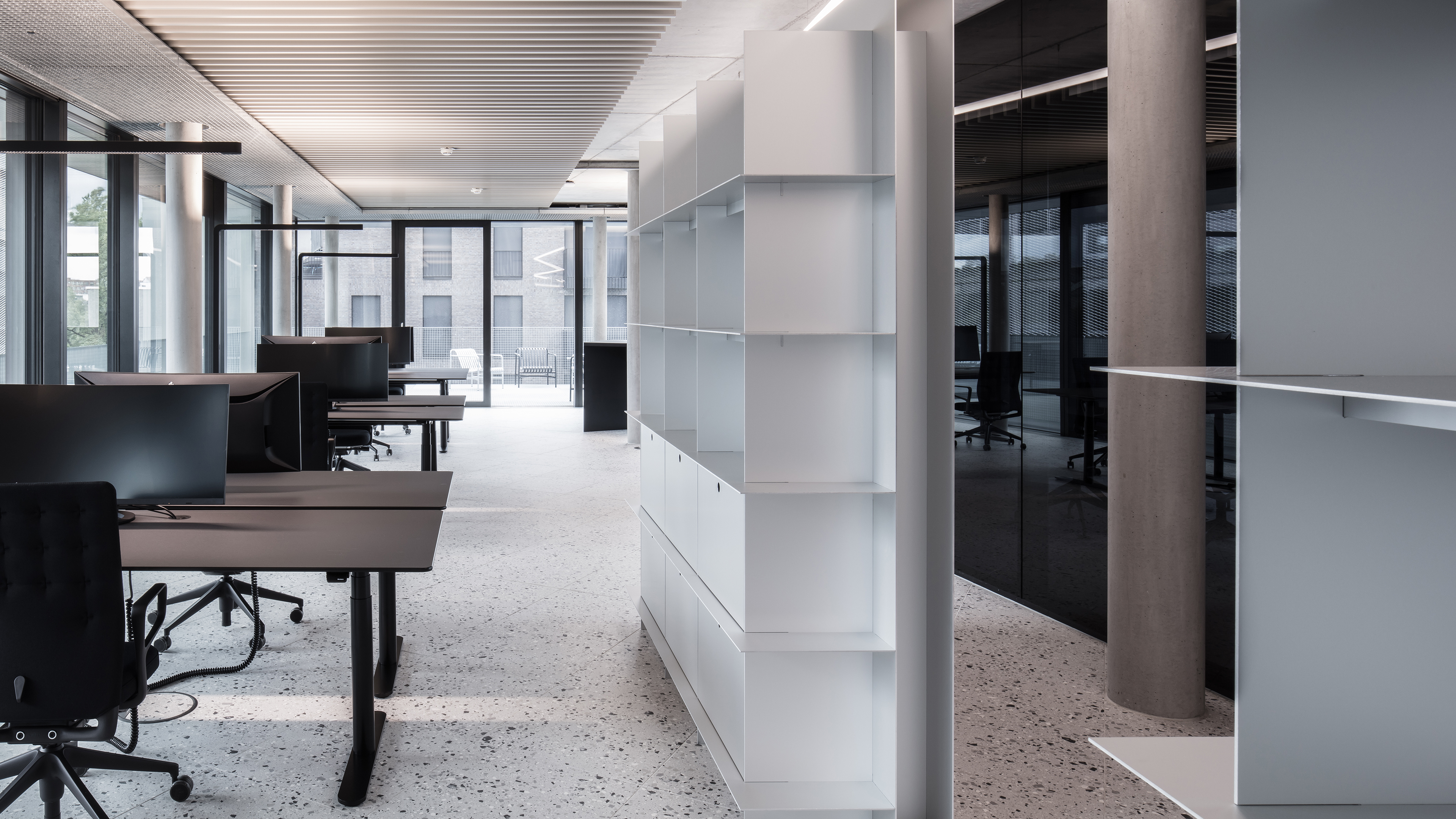 ANH TERRACE: SMART OFFICE WITH A VIEW