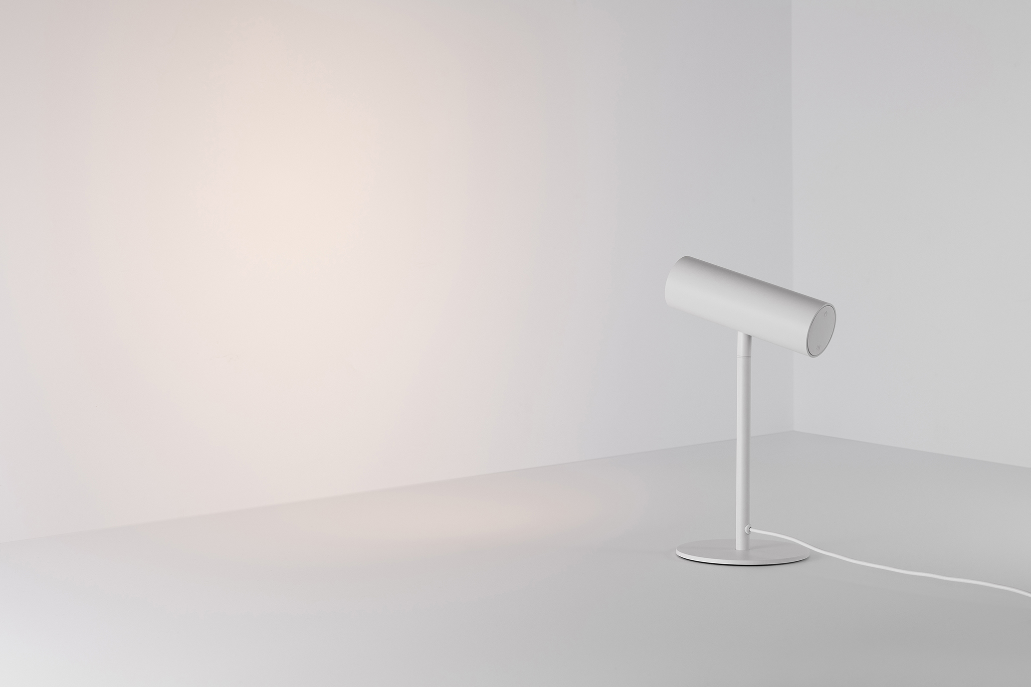 LED STAND LIGHT