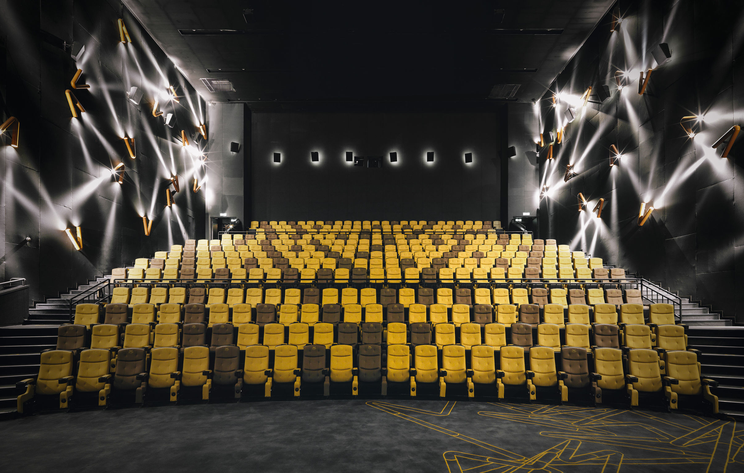 OMNIJOI INTL CINEMA