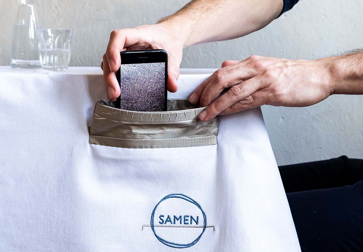 SAMEN smart tablecloth