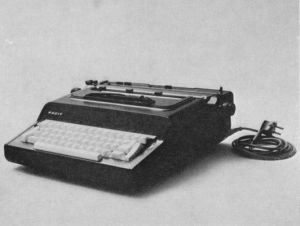 Elektrische Schreibmaschine FACIT 1840
