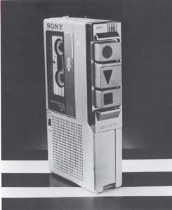 M-7 Mikro-Cassetten-Recorder