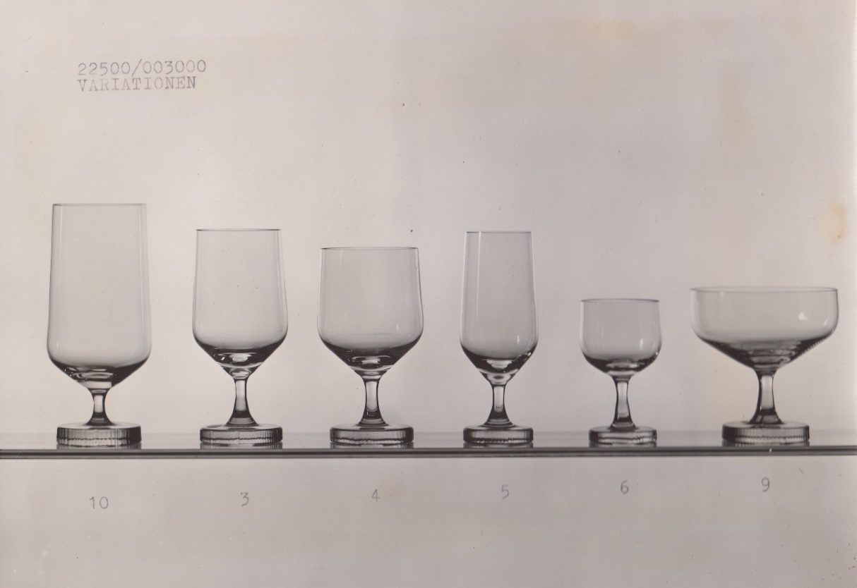 Gläser Form Variation 30