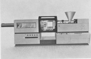 Spritzgußautomat SMG 150