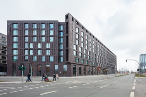 New Hotel Building in Hamburg’s HafenCity