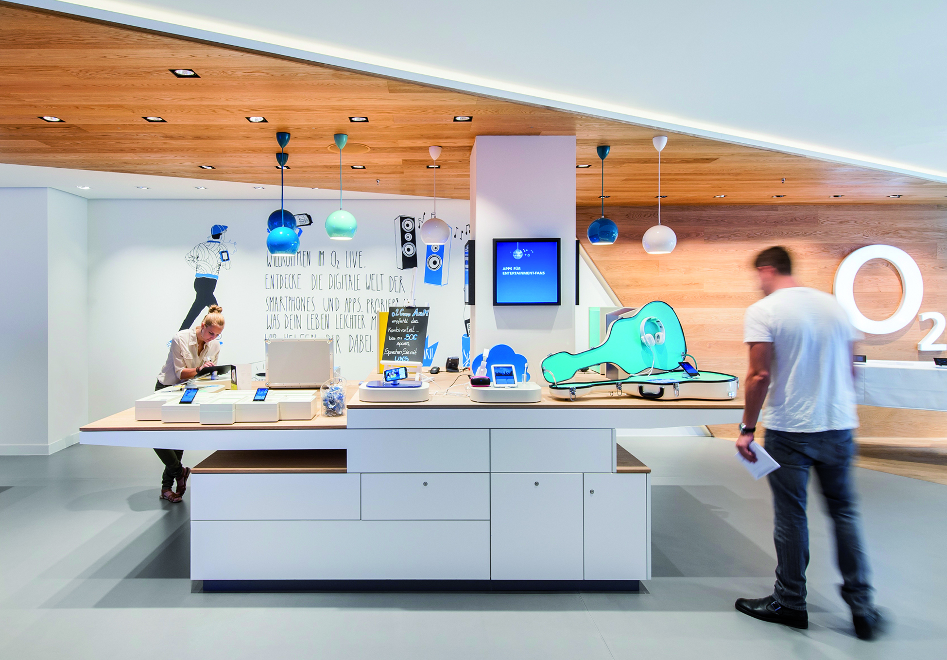 O2 Live Concept Store