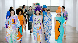iF Design - ISSEY MIYAKE SS2021 “UNPACK THE COMPACT”