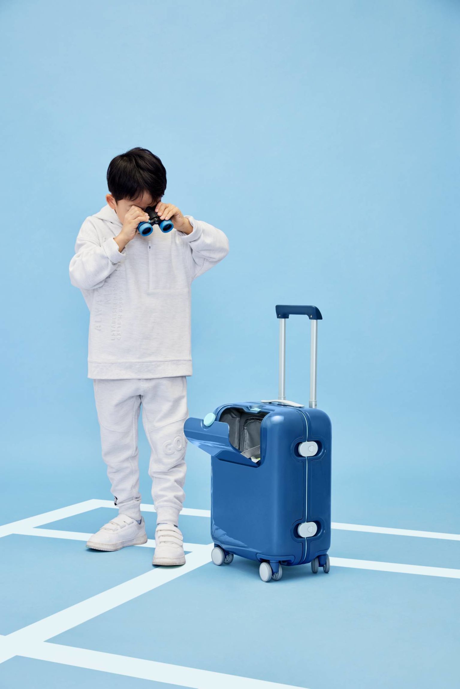 Ninety-go Children's suitcase