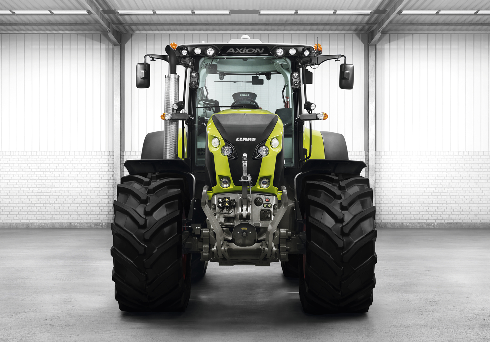 CLAAS AXION 800